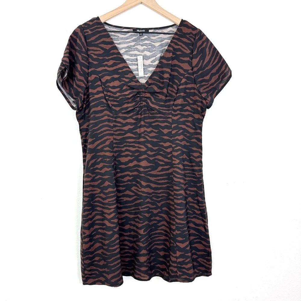 NWT Madewell V-Neck Mini Dress Abstract Animal Print Size 14 - Picture 5 of 10